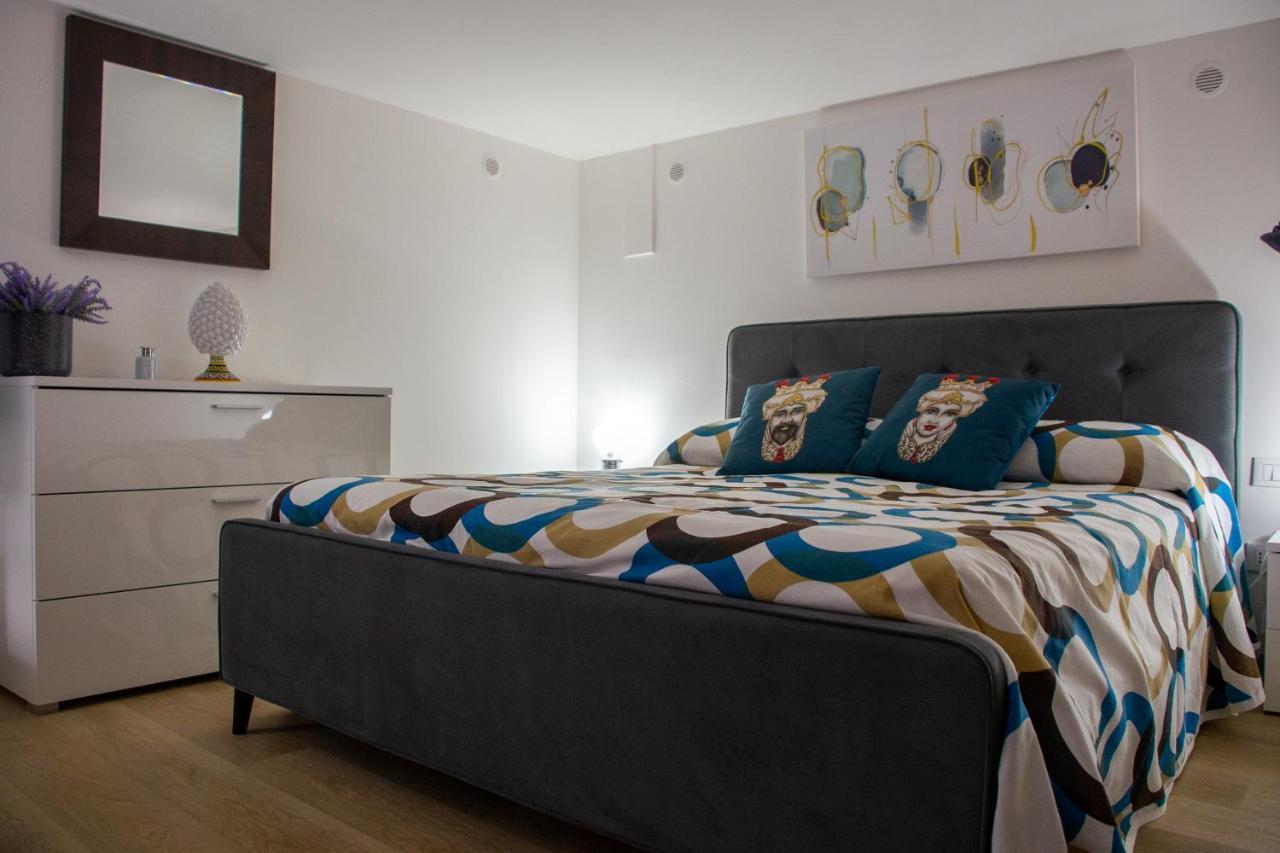 La Dimora Del Viaggiatore Luxury Apartments Mazara del Vallo Buitenkant foto